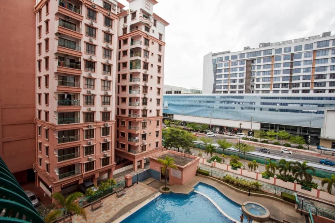 Marina Court Resort Kota Kinabalu-Stay And Get Cash Rebate Kültér fotó